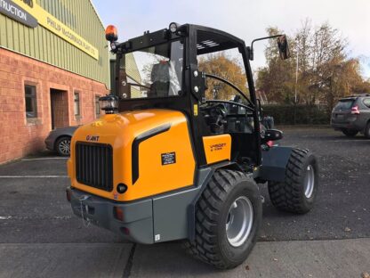 GIANT WHEEL LOADER - Image 2